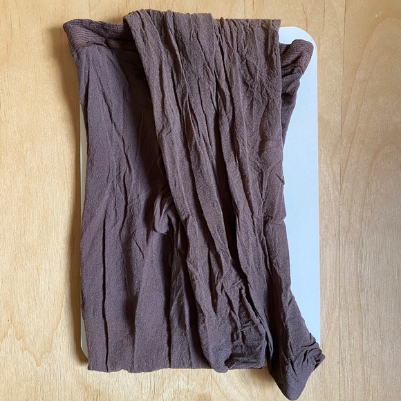 Vintage Burlington Sheer Panty Hose in Taupe Size Medium - Picture 5 of 7
